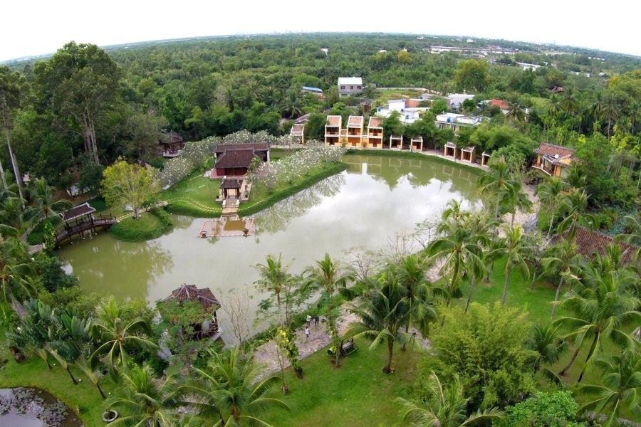 Không gian rộng lớn và kiến trúc độc đáo tại Bảo tàng Áo Dài