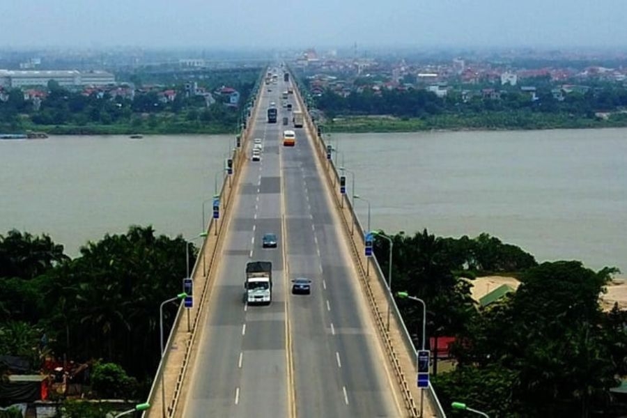Cầu Thăng Long có vai trò kết nối các trục đường lớn giúp việc lưu thông dễ dàng, nhanh chóng, giảm chi phí logistics