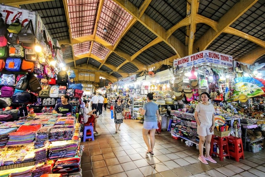 Thời điểm mua sắm lý tưởng là từ 8:00 - 10:30 sáng