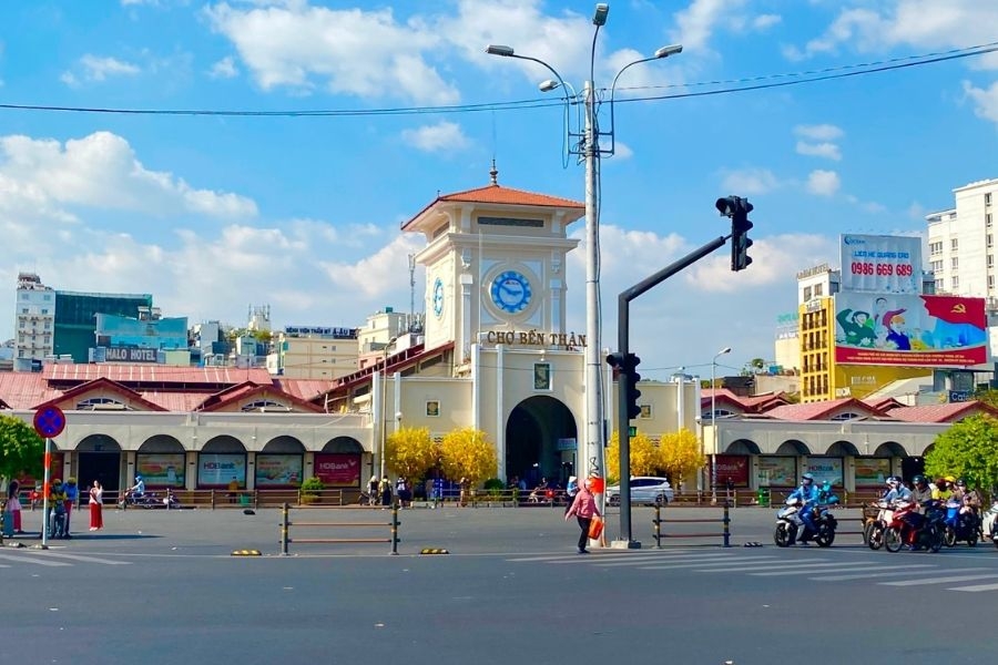 Hình ảnh chợ Bến Thành ngày nay