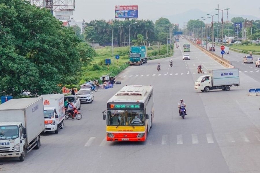 Tuyến xe buýt 07 có điểm dừng gần chợ Nghĩa Tân