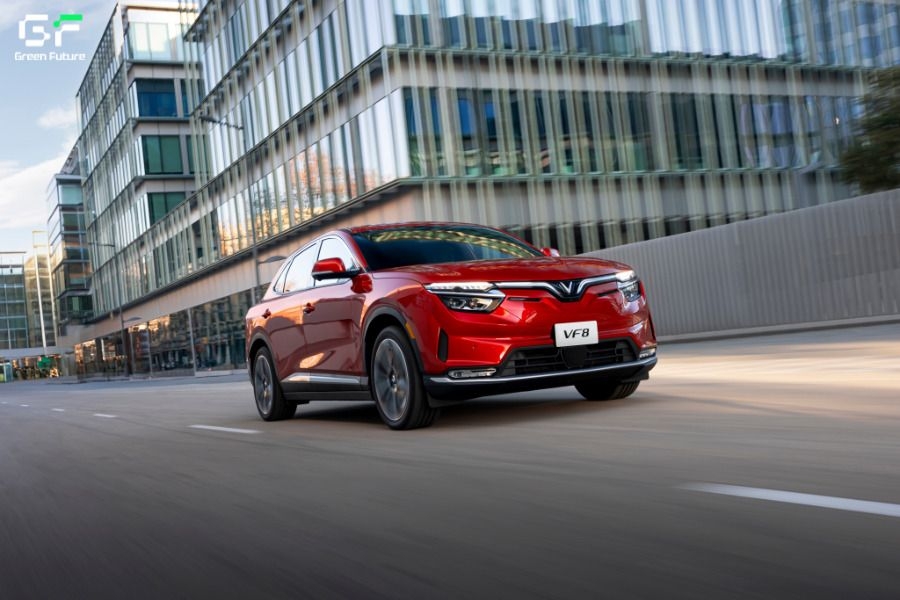 Thuê xe 5 chỗ theo tháng tại Green Future