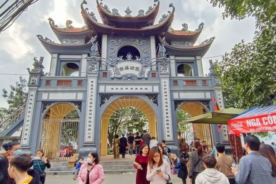Phủ Tây Hồ - Góc tâm linh độc đáo bên Tây Hồ