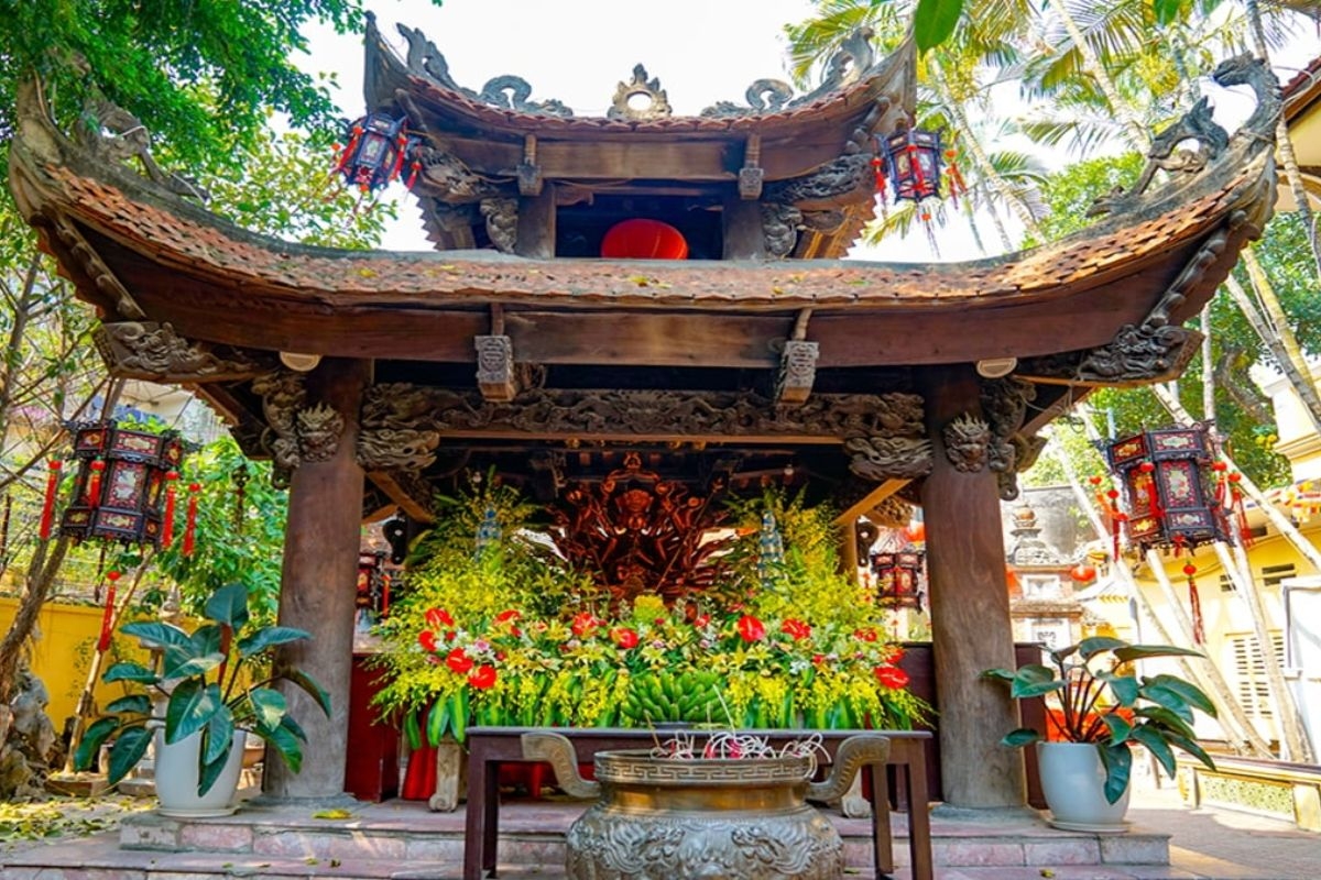 Chùa Phúc Khánh tọa lạc tại số 382 phố Tây Sơn, quận Đống Đa, TP. Hà Nội 