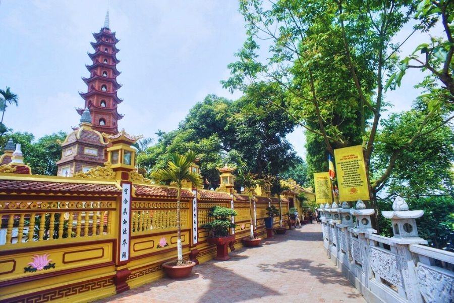 Chùa Trấn Quốc, một trong những ngôi chùa cổ kính nhất ở Hà Nội