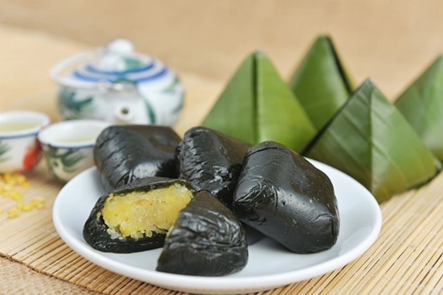 Bánh ít lá gai - Món bánh truyền thống ngọt ngào hấp dẫn du khách