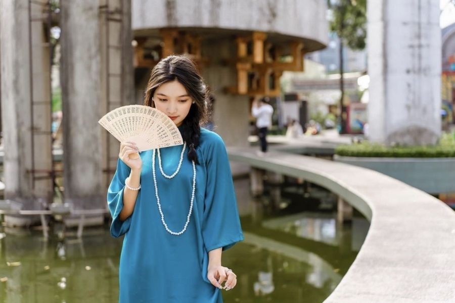 Chụp ảnh check-in với góc hình “triệu like”