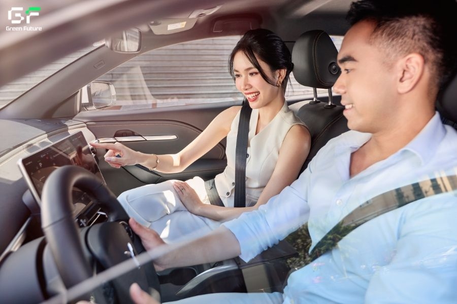Thuê xe tại Green Future để thoải mái khám phá khắp Sài Gòn