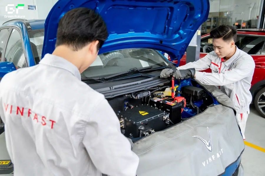 Xe lướt tại Green Future đều được bảo hành chính hãng dài hạn của VinFast