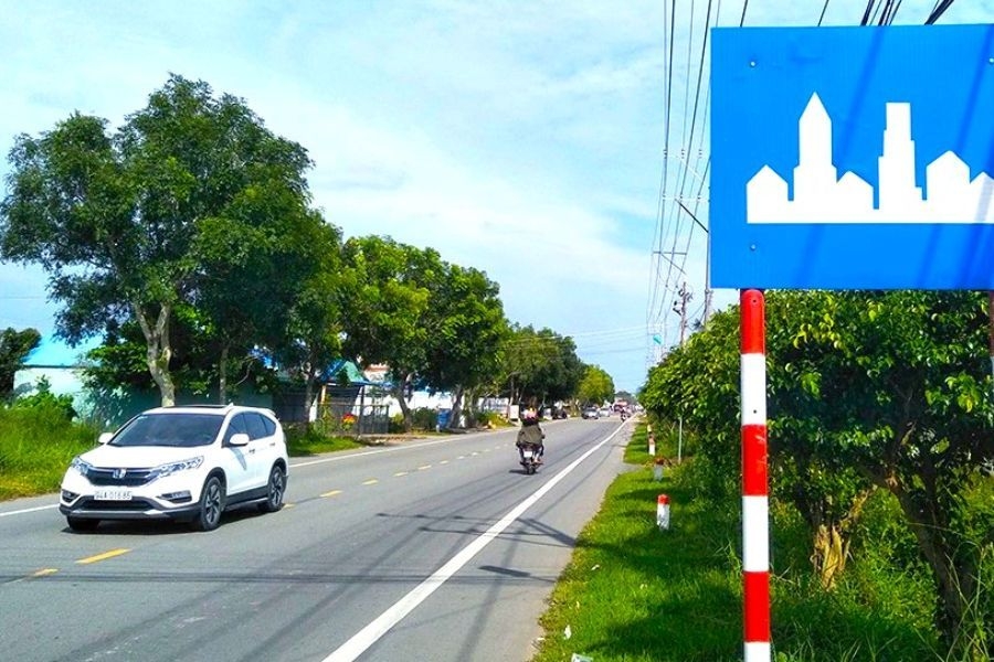 Mức tốc độ tối đa cho phép ô tô di chuyển trong khu vực đông dân cư