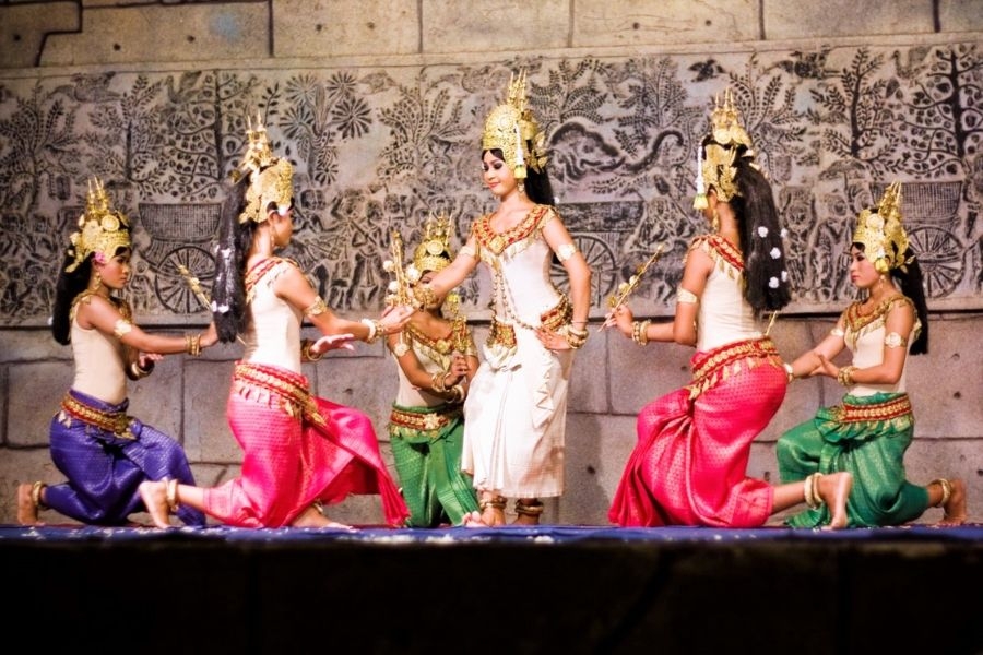 Điệu múa Apsara truyền thống để tôn vinh vẻ đẹp của người phụ nữ Chăm Pa