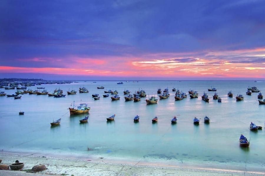 Gợi ý lịch trình đi Phan Thiết 3 ngày cuối tuần bằng xe điện 