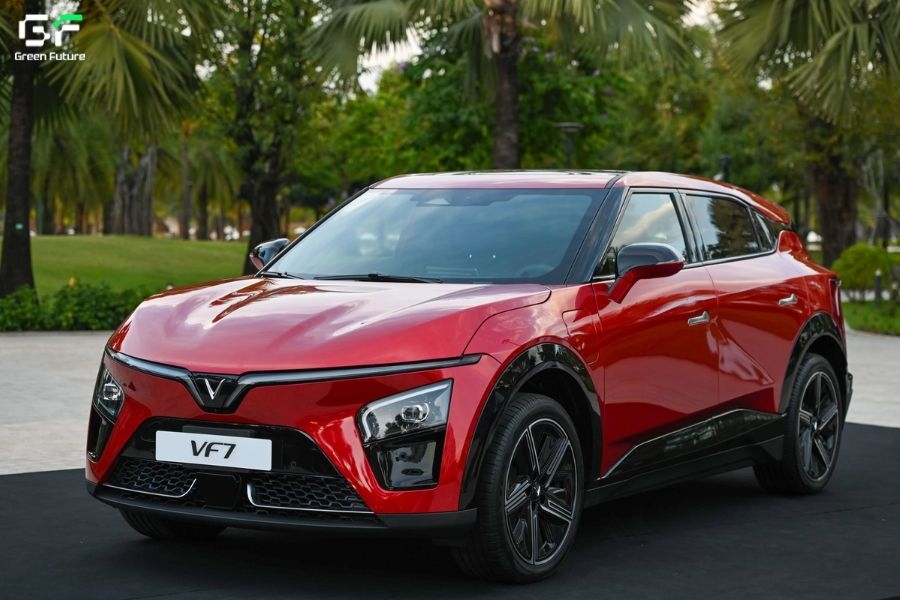 VF 7 Plus có dung lượng pin lớn, phù hợp cho hành trình di chuyển xa