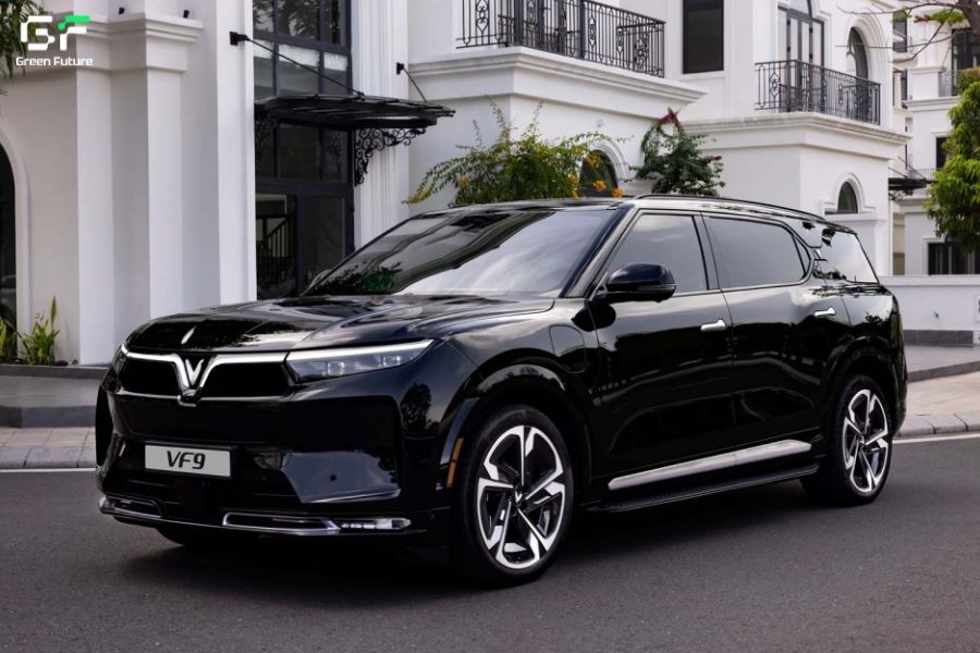 VF 9 Eco và VF 9 Plus có 7 chỗ cao cấp, được trang bị nhiều công nghệ thông minh