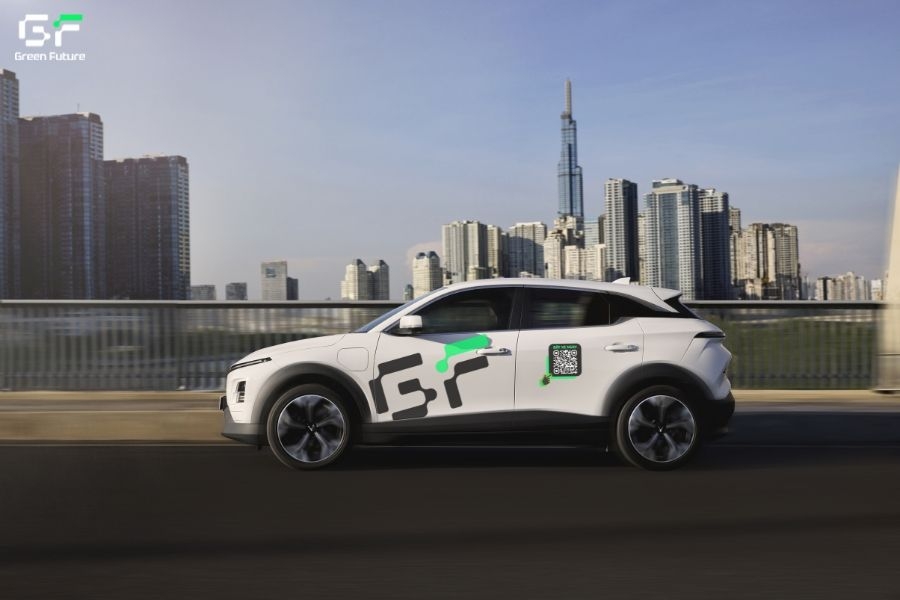 Giá thuê xe điện tại Green Future cạnh tranh cao trên thị trường