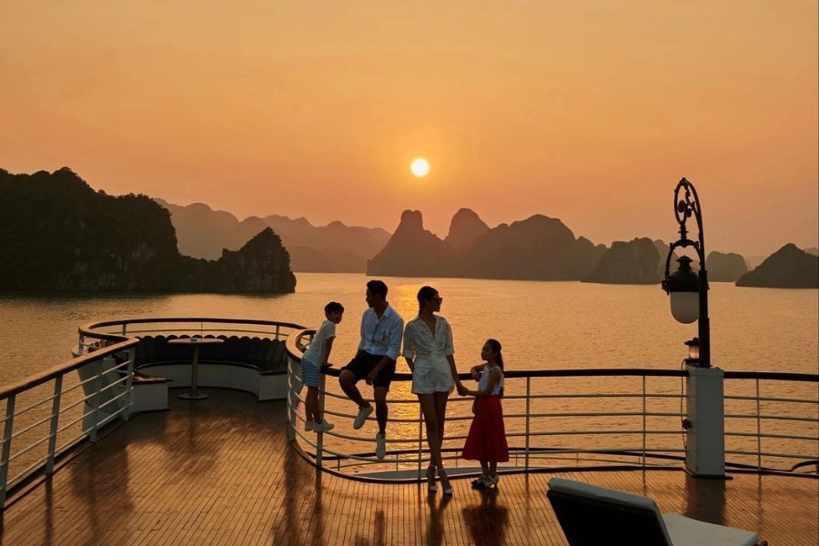 Các điểm đến nổi bật tại khi thuê xe đi Quảng Ninh