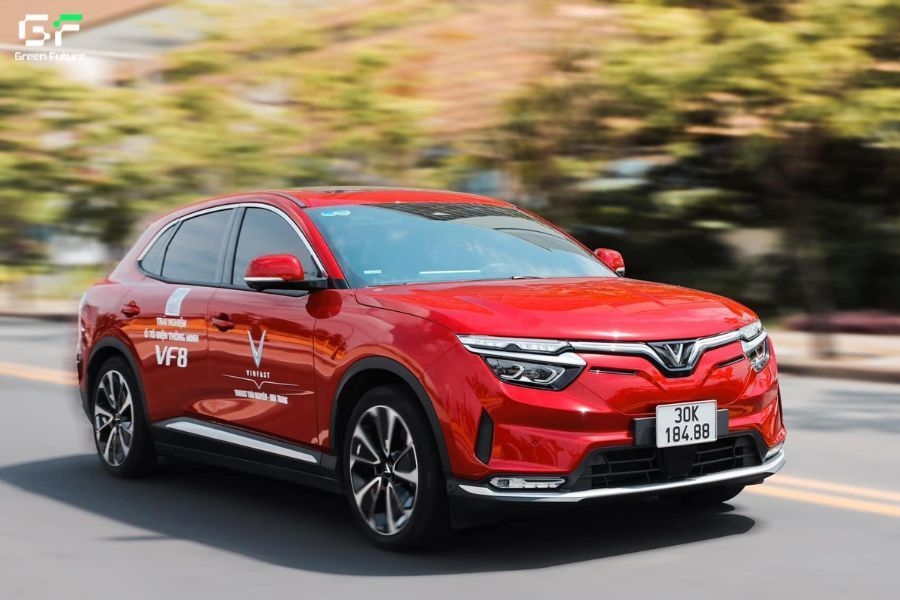 Thuê ngay VF 8 Eco – xe điện thế hệ mới tại Green Future
