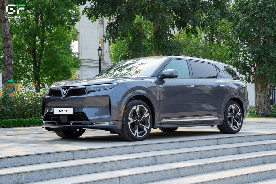 Đặt xe để trải nghiệm ngay “xế xịn” của Green Future