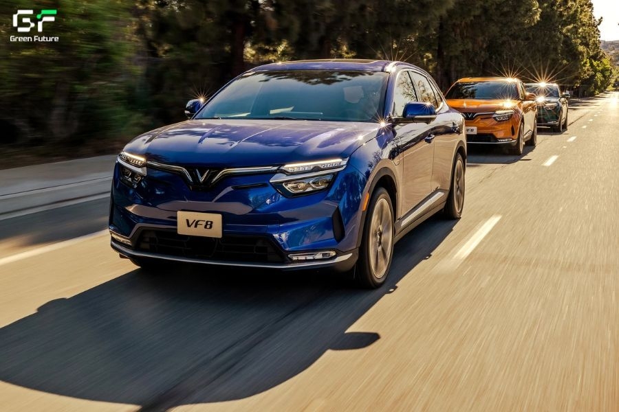 VF 8 sở hữu thiết kế sang trọng và trải nghiệm lái xe cao cấp