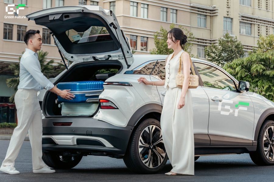 Trải nghiệm thuê xe tự lái cao cấp tại Quận 6 cùng Green Future
