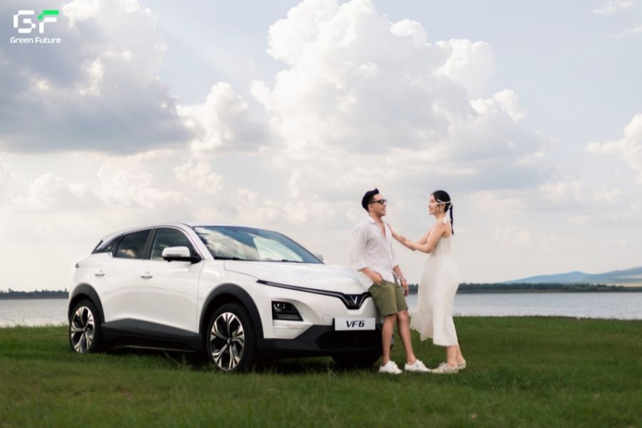 Mẫu xe sang trọng 5 chỗ