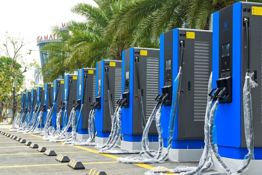 Trạm sạc V-Green phủ sóng khắp các tỉnh thành phía Nam