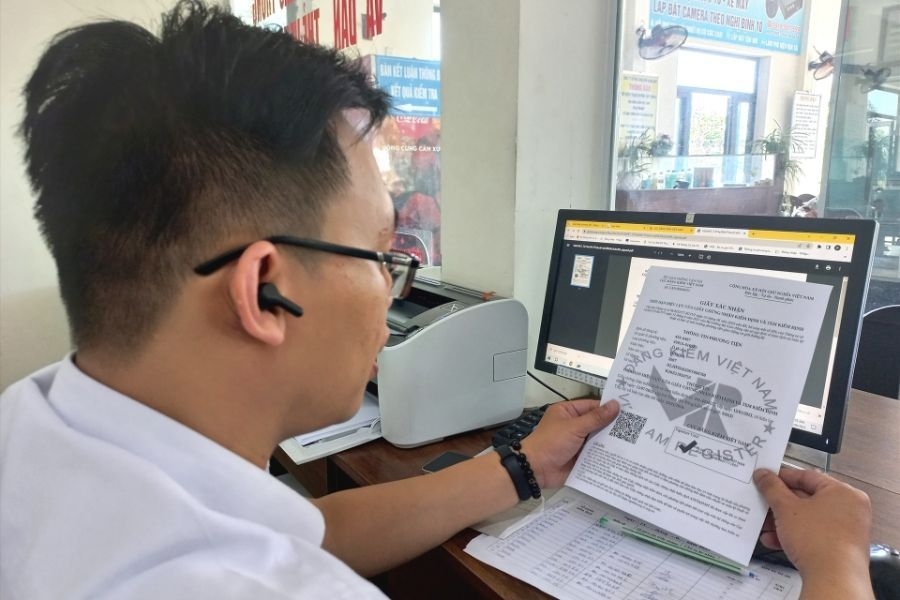 Xem kết quả và in giấy xác nhận để sử dụng